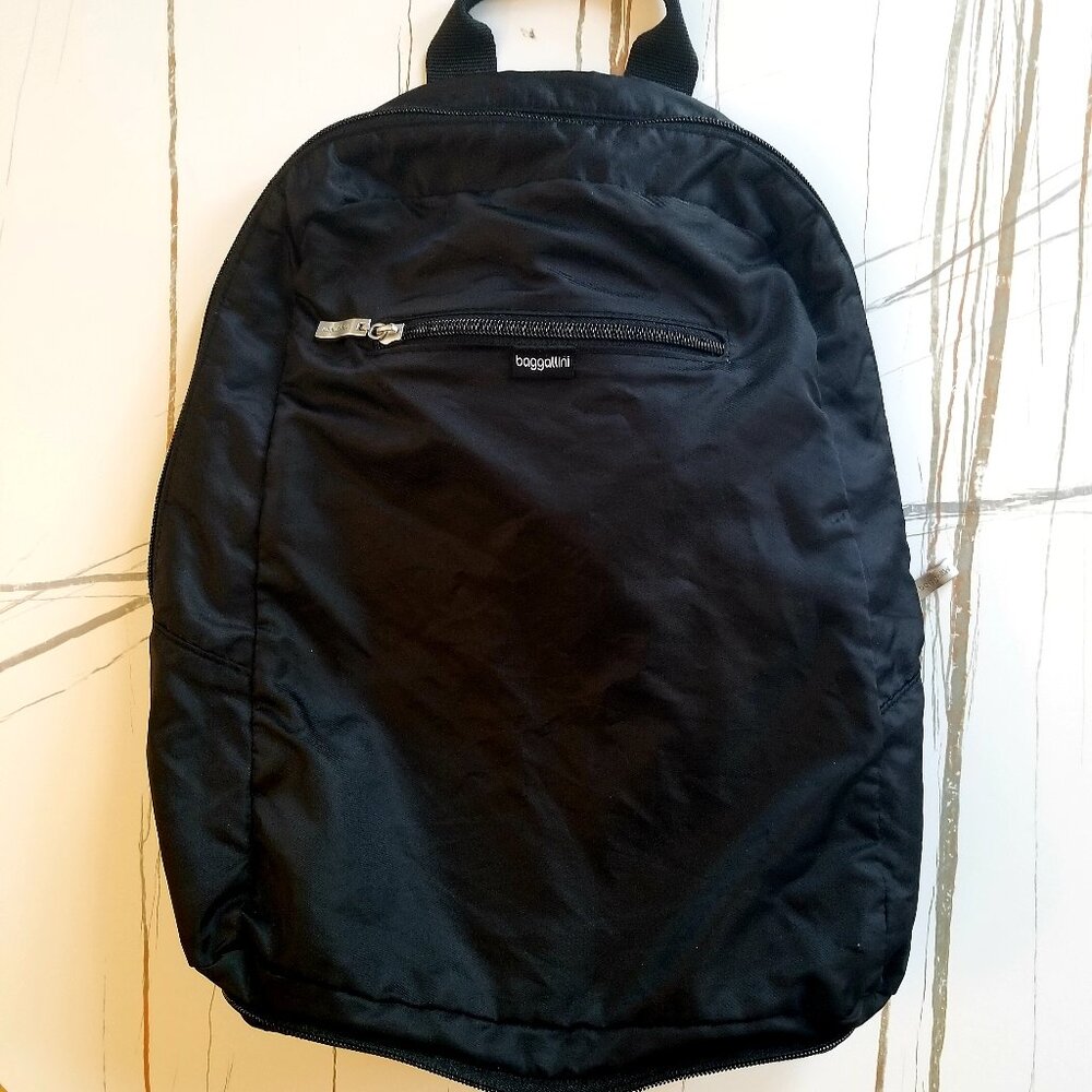 Baggalini Black Travel Backpack Purse
